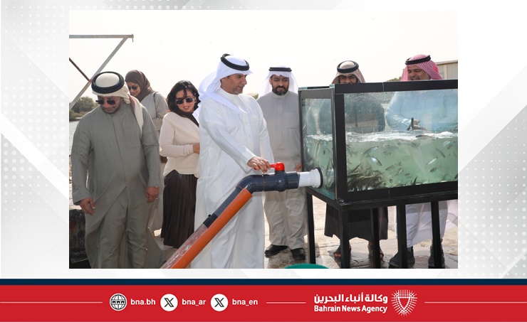 بحضور وزير النفط والبيئة .. المجلس الأعلى للبيئة يدشن موسم إطلاق الأسماك داخل المياه الإقليمية